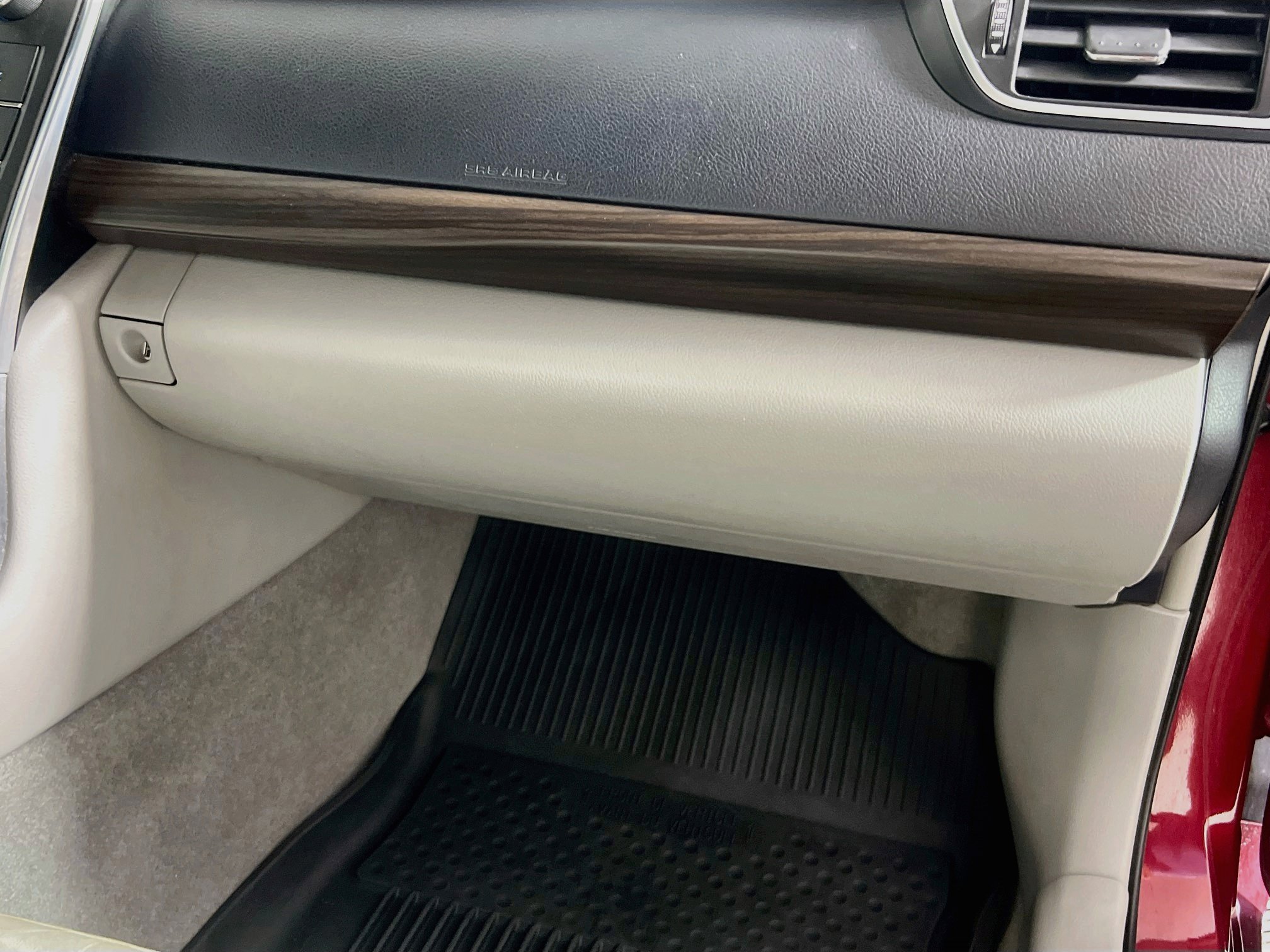 Used 2016 Toyota Camry XLE FWD image 33