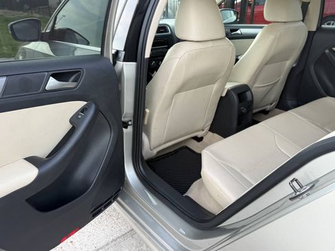 Used 2014 Volkswagen Jetta TDI FWD image 18