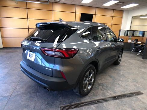 Certified 2025 Ford Escape ST-Line AWD/4WD image 7