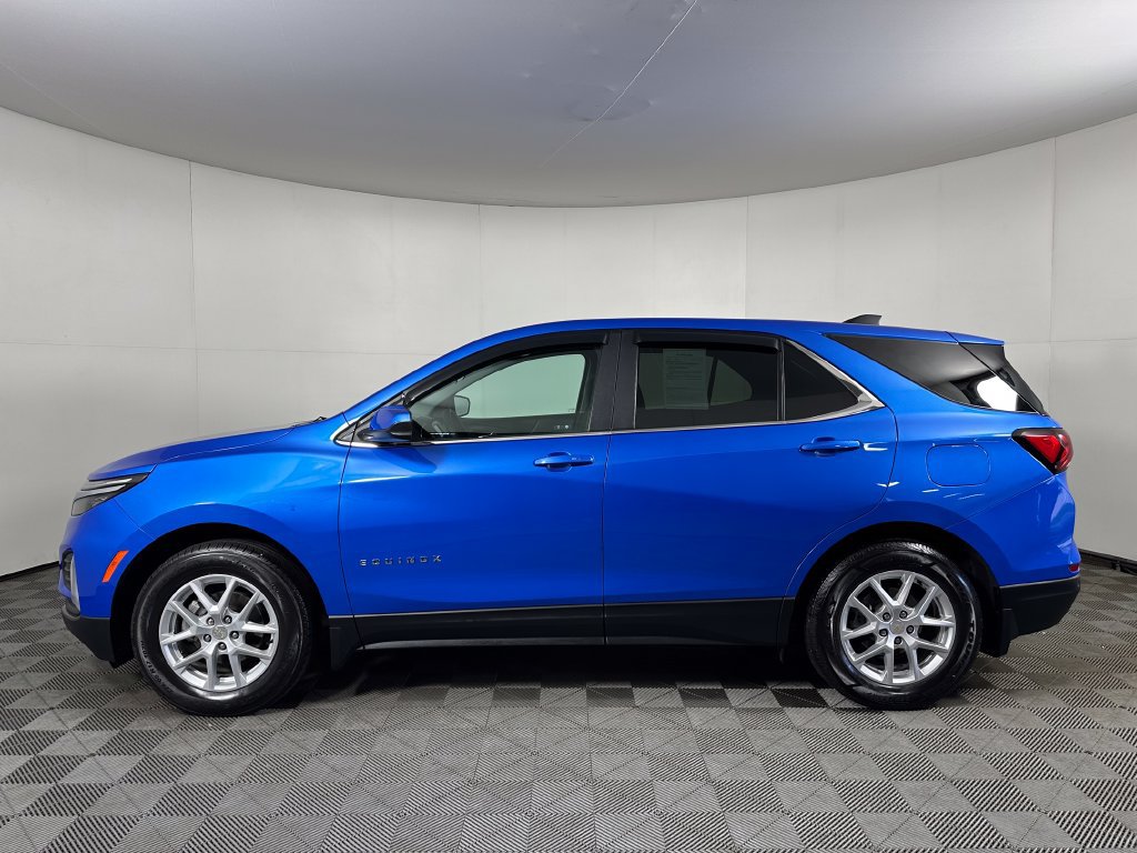 Used 2024 Chevrolet Equinox LT FWD image 2