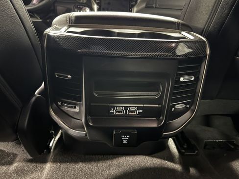 Used 2020 RAM 1500 Sport w/ Leather & Sound Group AWD/4WD image 36