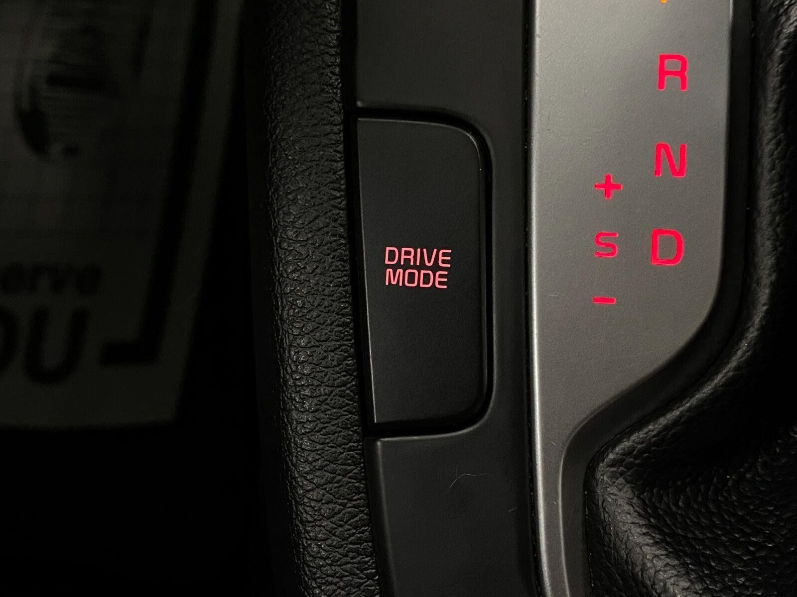 Used 2020 Kia Forte LXS FWD image 25