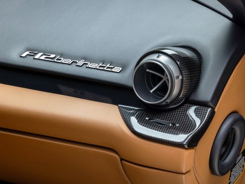 Certified 2015 Ferrari F12 Berlinetta image 76