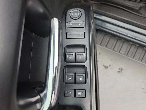 Used 2017 Chevrolet Silverado 3500 LT w/ LT Convenience Package AWD/4WD image 21
