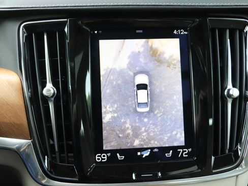 Used 2018 Volvo S90 T6 Inscription w/ Convenience Package AWD/4WD image 19