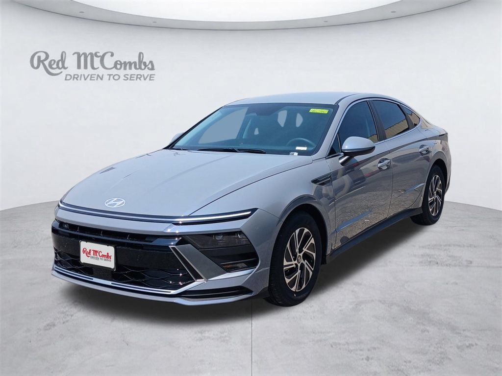 New 2026 Hyundai Sonata Blue FWD 360° Tour