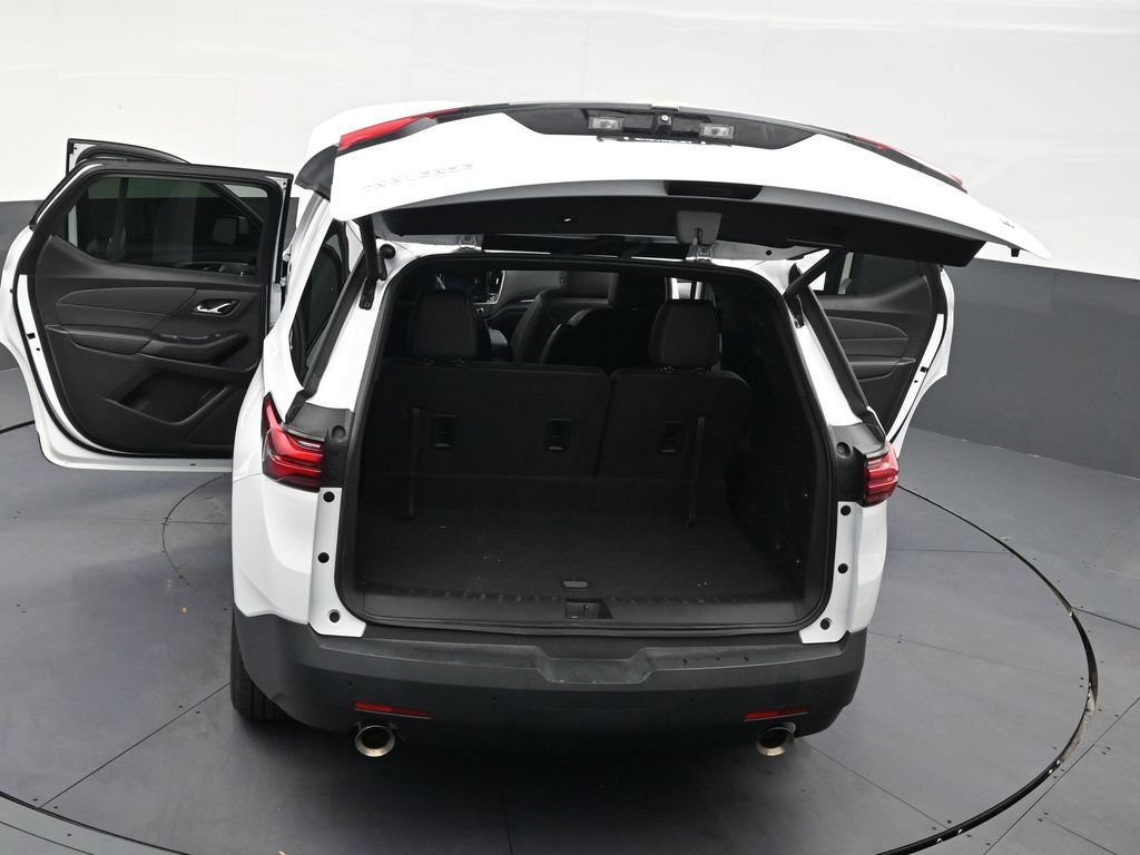 Used 2024 Chevrolet Traverse LT FWD image 29