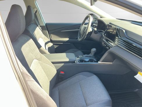 New 2026 Toyota Camry LE w/ Convenience Package image 15