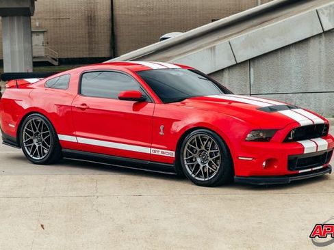 Used 2011 Ford Mustang Shelby GT500 w/ SVT Performance Pkg image 59