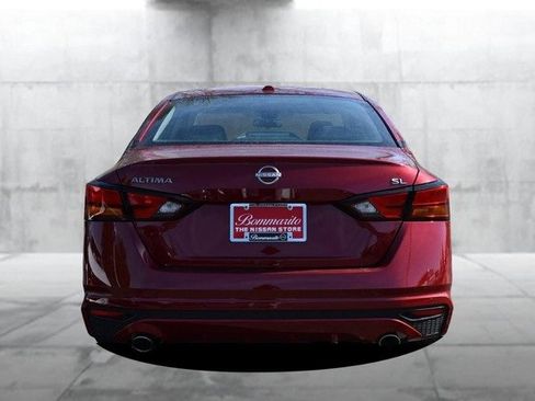Certified 2025 Nissan Altima 2.5 SL image 6