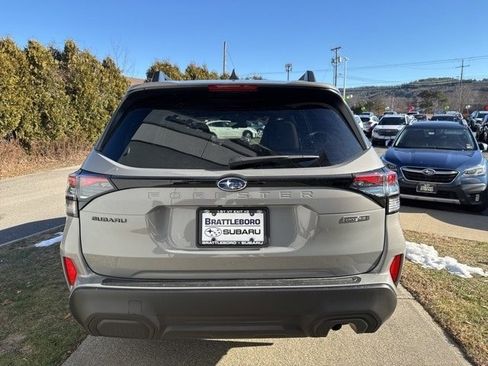 New 2025 Subaru Forester Premium image 5