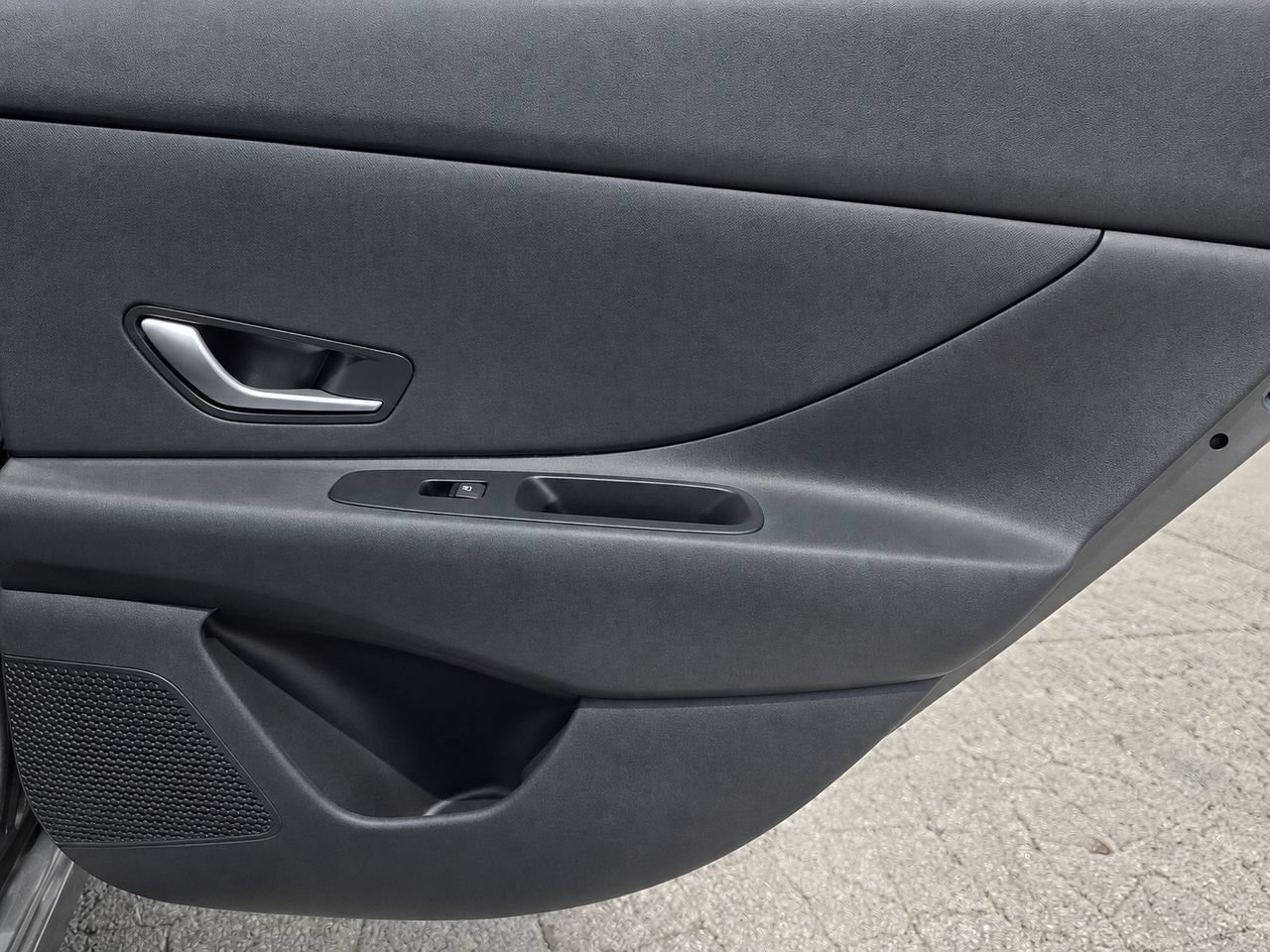 Used 2024 Hyundai Elantra SEL FWD image 36
