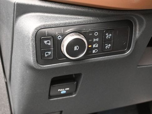 Used 2024 Ford Bronco Outer Banks image 14