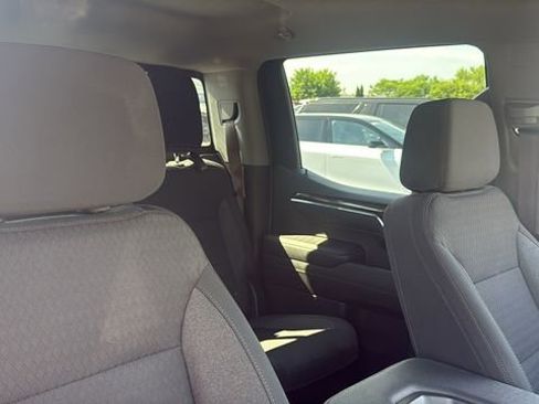 Used 2023 Chevrolet Silverado 1500 LT w/ Safety Package AWD/4WD image 14