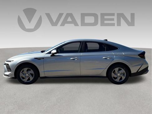 New 2026 Hyundai Sonata SE FWD image 8