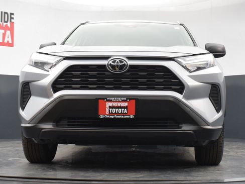 Used 2025 Toyota RAV4 LE image 29