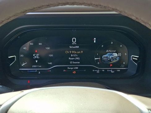 Used 2024 GMC Yukon XL Denali image 20