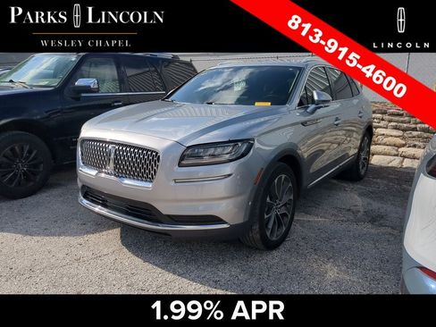 Used 2023 Lincoln Nautilus Reserve FWD image 5