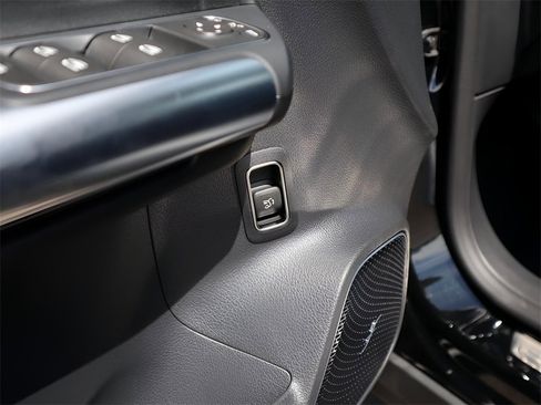 New 2026 Mercedes-Benz GLA 250 4MATIC image 26