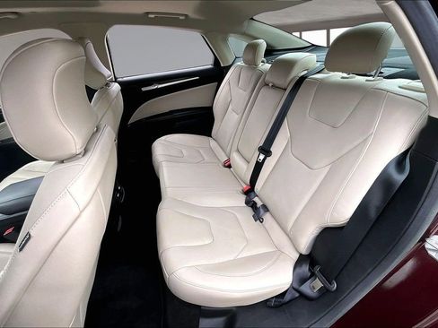 Used 2017 Ford Fusion Energi Titanium image 22