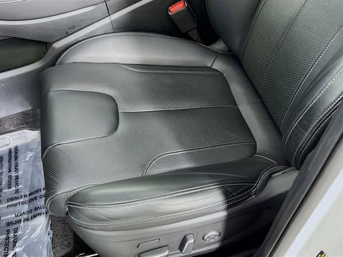 Used 2023 Hyundai Santa Fe Calligraphy image 19