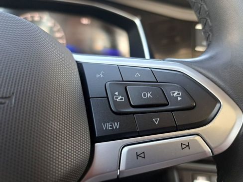 Used 2024 Volkswagen Jetta SE image 13