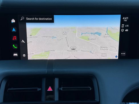 Used 2020 Porsche Taycan 4S image 26