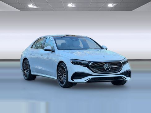 New 2026 Mercedes-Benz E 350 Sedan image 4