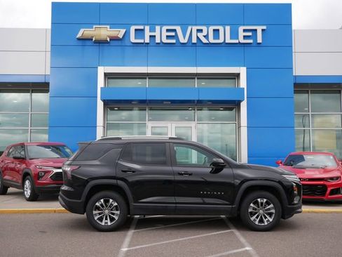 Used 2025 Chevrolet Equinox LT w/ Convenience Package II AWD/4WD image 25