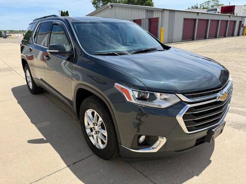 Used 2020 Chevrolet Traverse LT FWD image 6