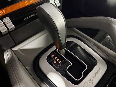 Used 2008 Porsche Cayenne image 17