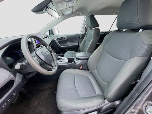 Used 2024 Toyota RAV4 LE image 13