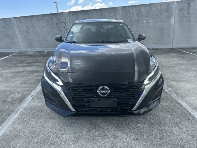 Used 2024 Nissan Altima 2.5 SV FWD image 26