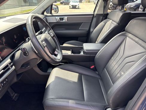 Used 2025 Hyundai Santa Fe SEL AWD/4WD image 29