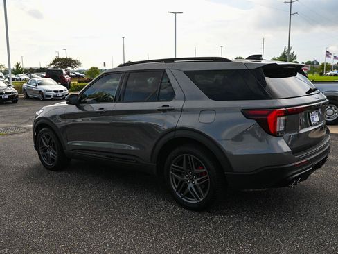 Certified 2025 Ford Explorer ST w/ Sun And Sound Package AWD/4WD image 7