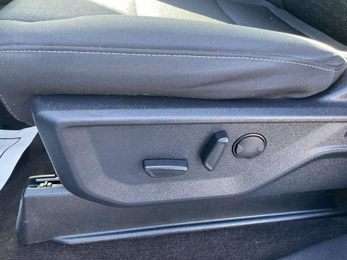 Used 2022 Ford F150 XLT w/ Equipment Group 302A High image 12