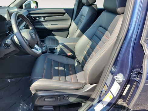 Used 2026 Honda CR-V Sport Touring image 9