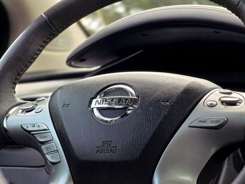 Used 2017 Nissan Murano Platinum w/ Platinum Technology Package image 13