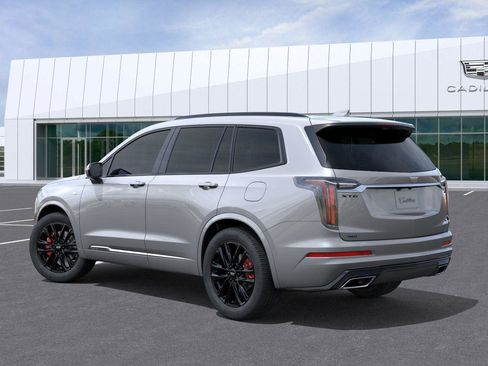 New 2025 Cadillac XT6 Sport w/ Technology Package image 3