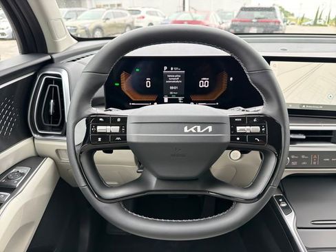 New 2026 Kia Sorento EX FWD image 10