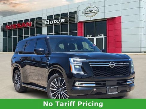 Certified 2025 Nissan Armada Platinum Reserve RWD image 1