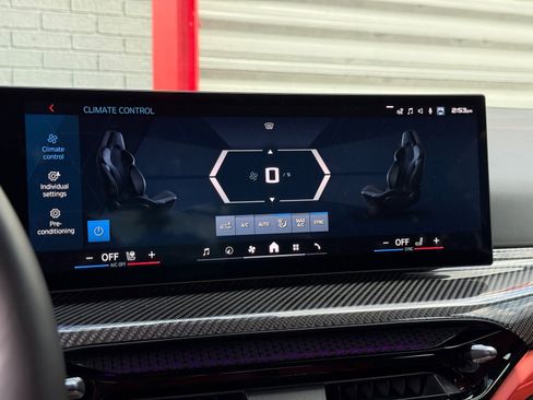 Used 2025 BMW M3 Competition image 26