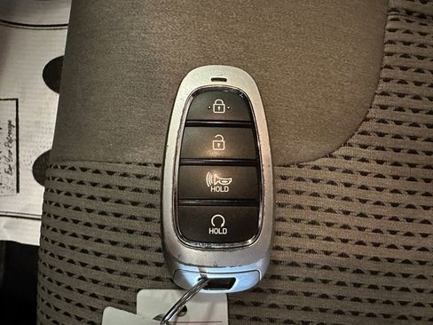 Used 2022 Hyundai Santa Fe SEL AWD/4WD image 17