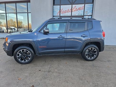 Used 2023 Jeep Renegade Trailhawk w/ Sun/Sound Group image 5