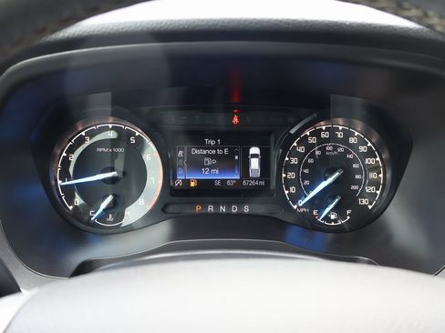 Used 2021 Ford Ranger XLT w/ Equipment Group 301A Mid image 18