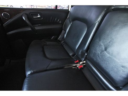 Used 2019 Nissan Armada Platinum RWD image 13