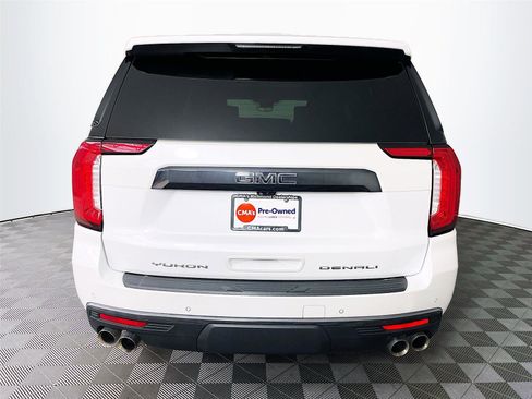 Used 2023 GMC Yukon XL Denali Ultimate image 7