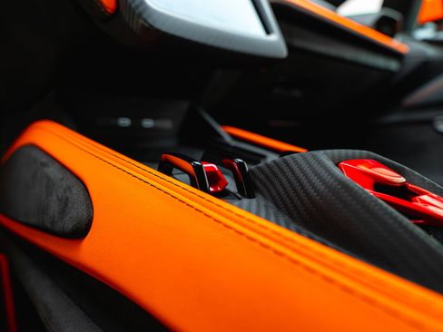 Used 2024 Lamborghini Revuelto AWD/4WD image 46