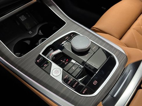 Used 2026 BMW X5 sDrive40i RWD image 17