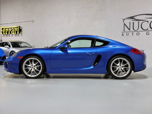 Used 2014 Porsche Cayman RWD image 7